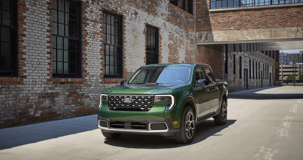 2025 Ford Maverick Lobo Street-Truck Swagger Meets Daily Drive